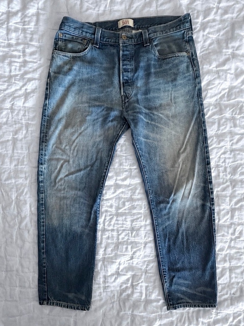 VTG Levi’s 34 / 30 501 Button Fly Jeans Distressed Grunge Style Straight Leg Y2K